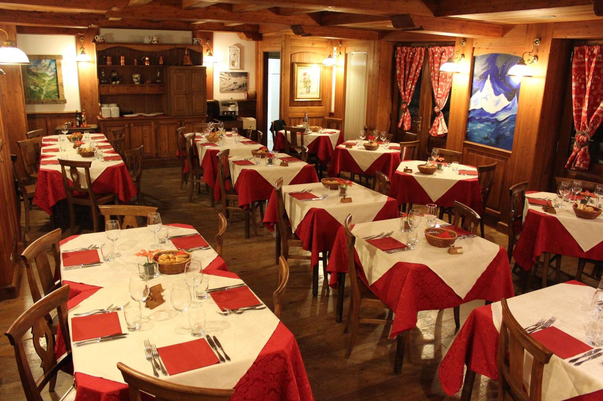 Hotel Miravidi A Cervinia Breuil-Cervinia Exterior photo