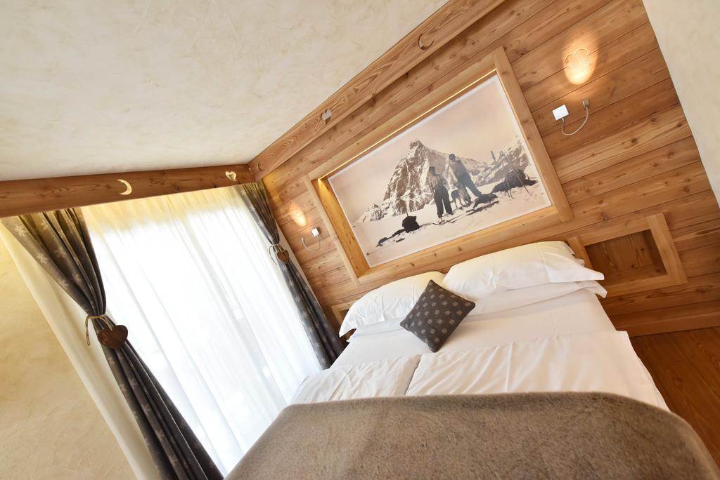 Hotel Miravidi A Cervinia Breuil-Cervinia Exterior photo
