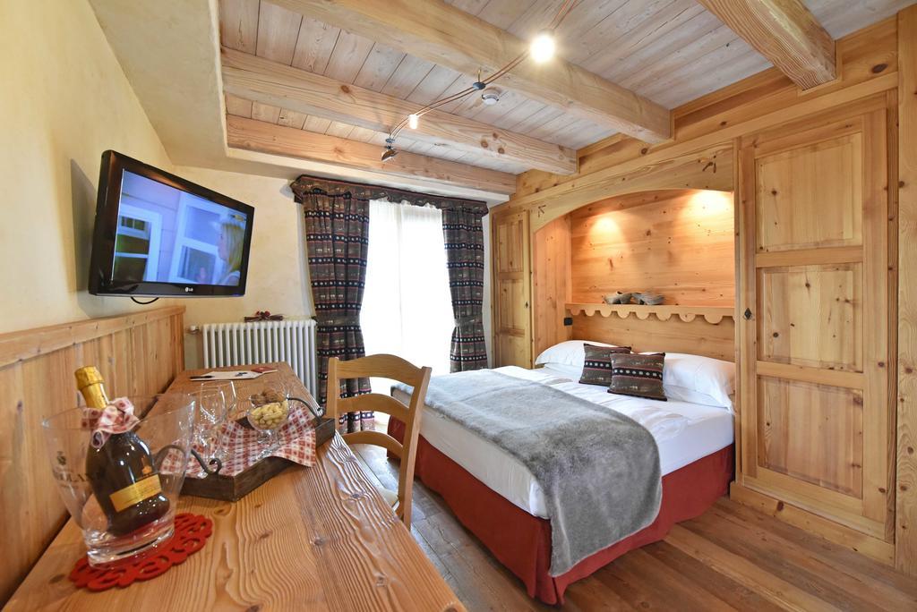 Hotel Miravidi A Cervinia Breuil-Cervinia Exterior photo